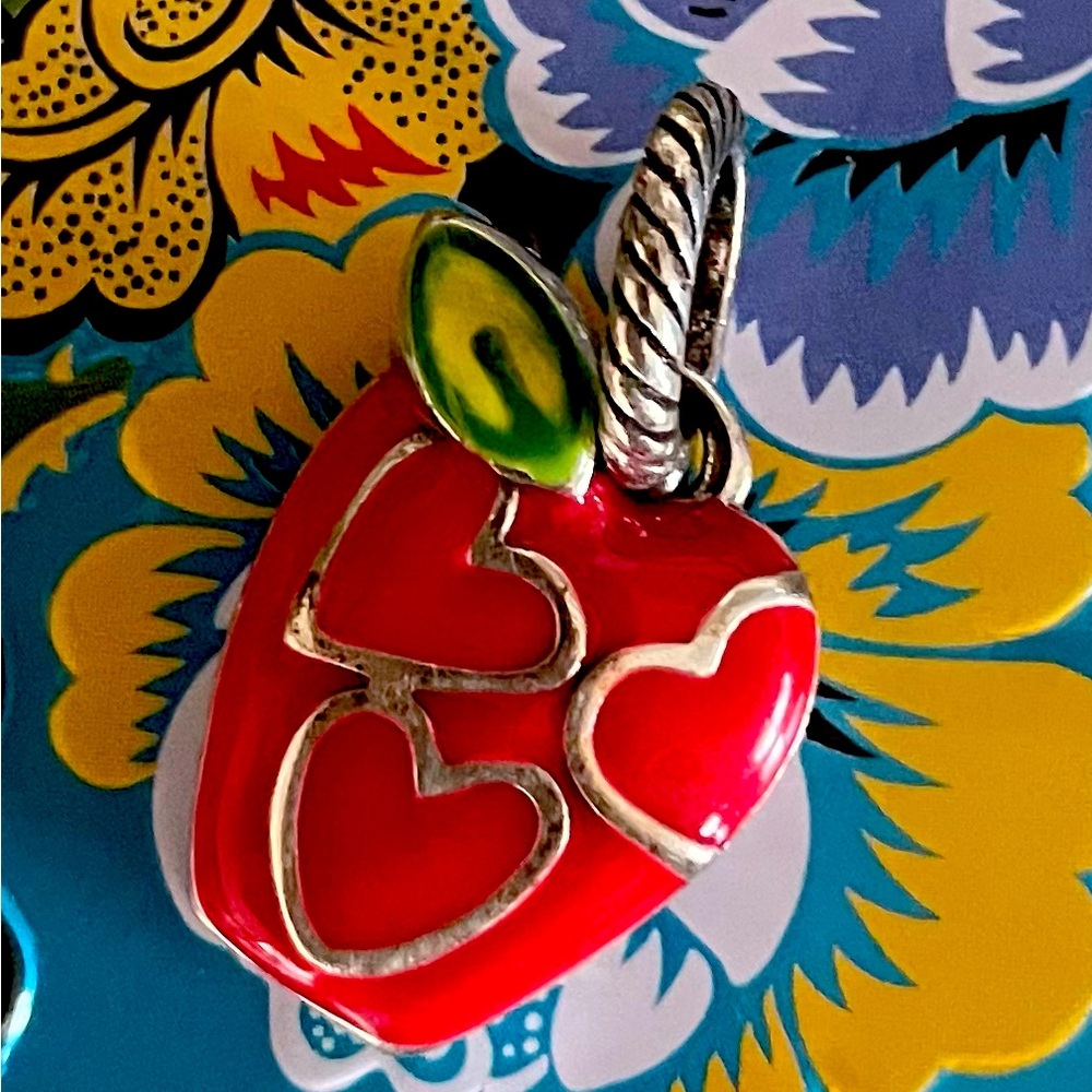 🍂3for$20🍂Brighton Red APPLE 🍎 Teacher Charm